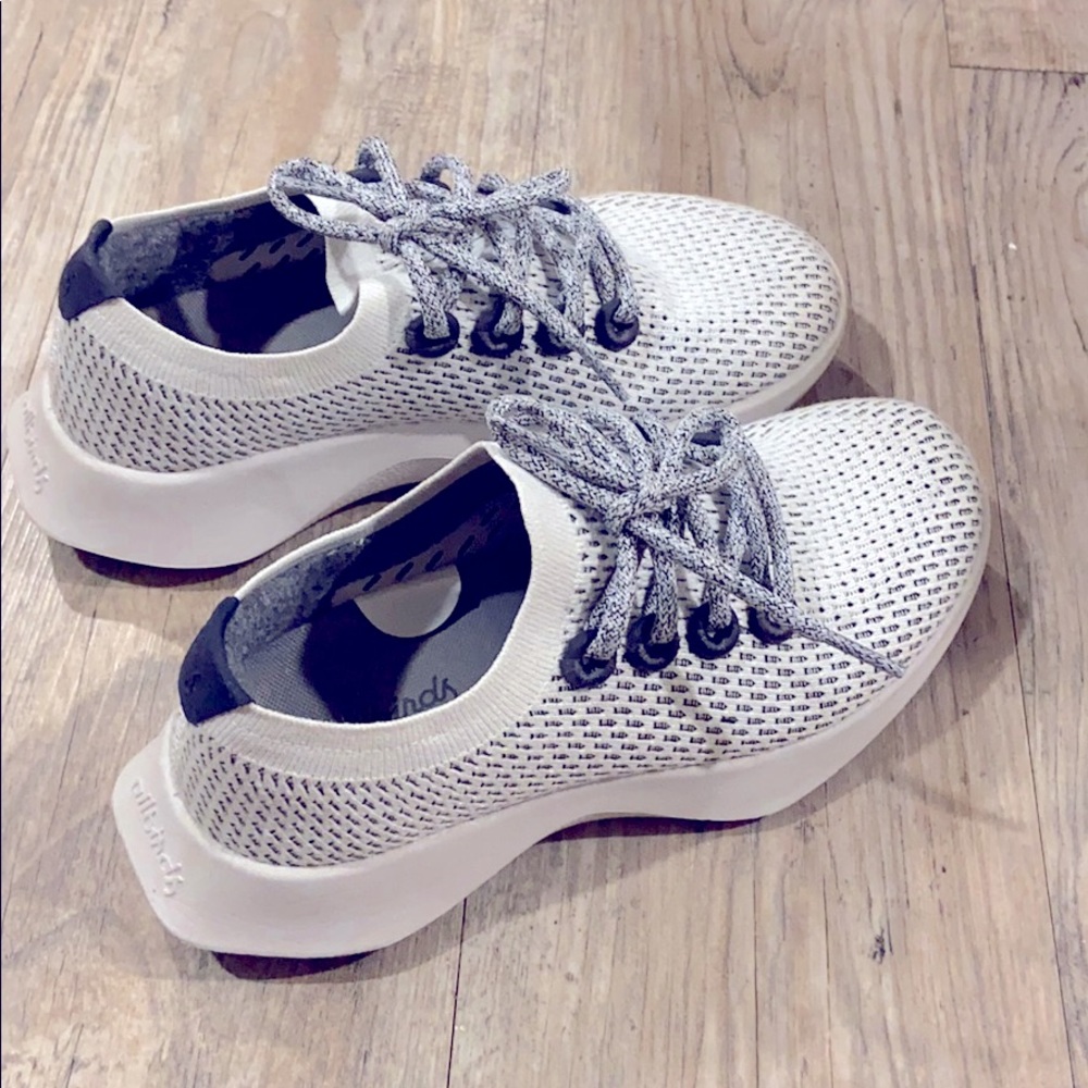Running shoes